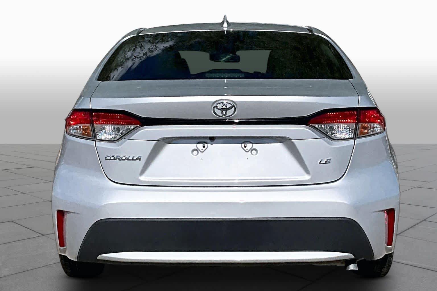 Used 2020 Toyota Corolla LE FWD image 5