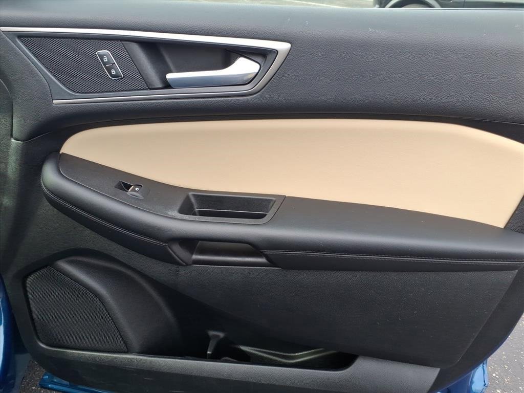 Certified 2022 Ford Edge SEL w/ Convenience Package image 8