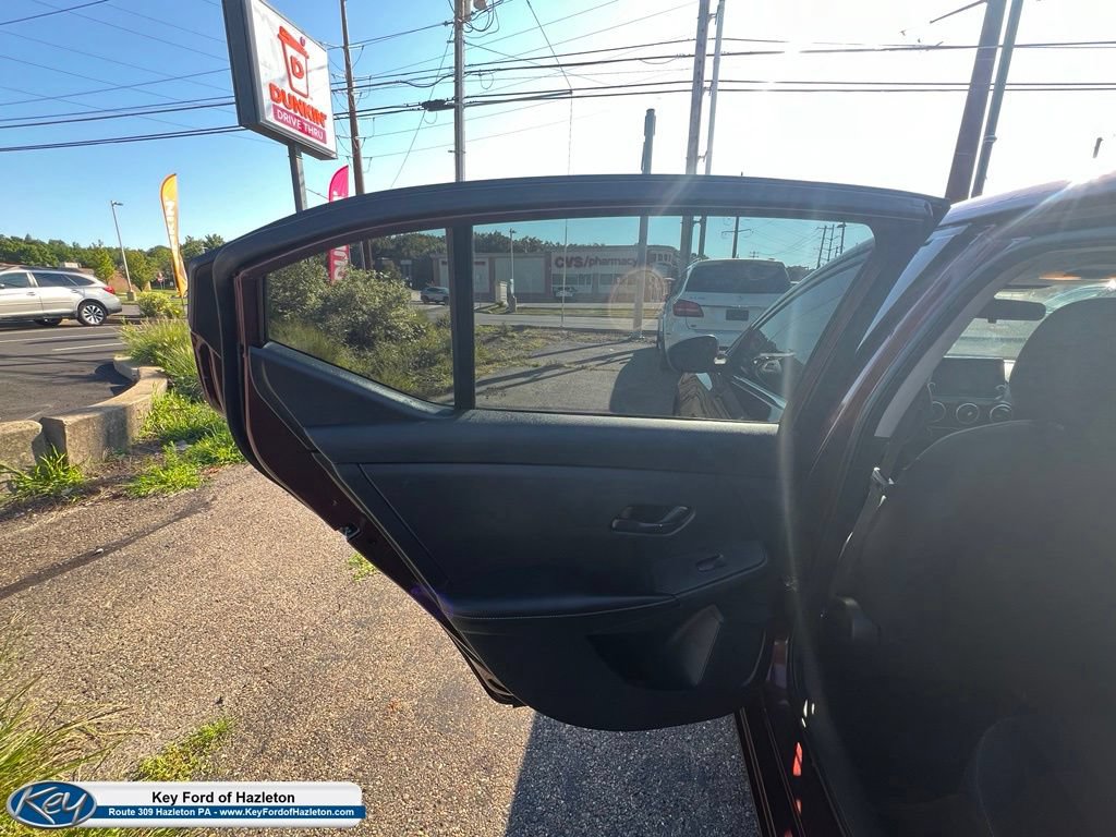 Used 2024 Nissan Sentra SV FWD image 28