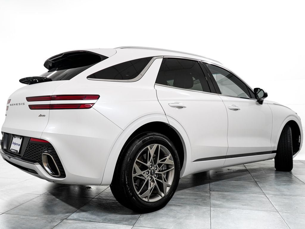 Used 2025 Genesis GV70 2.5T AWD/4WD image 7