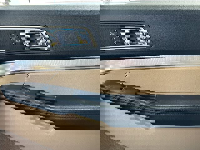 Certified 2017 Ford Explorer XLT image 16