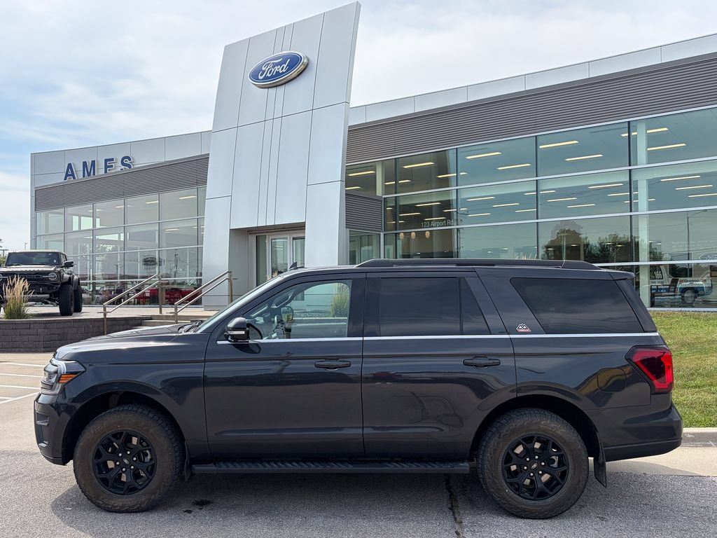 Certified 2022 Ford Expedition Timberline AWD/4WD image 3
