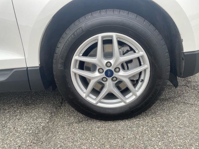 Certified 2022 Ford Edge SEL w/ Convenience Package image 7