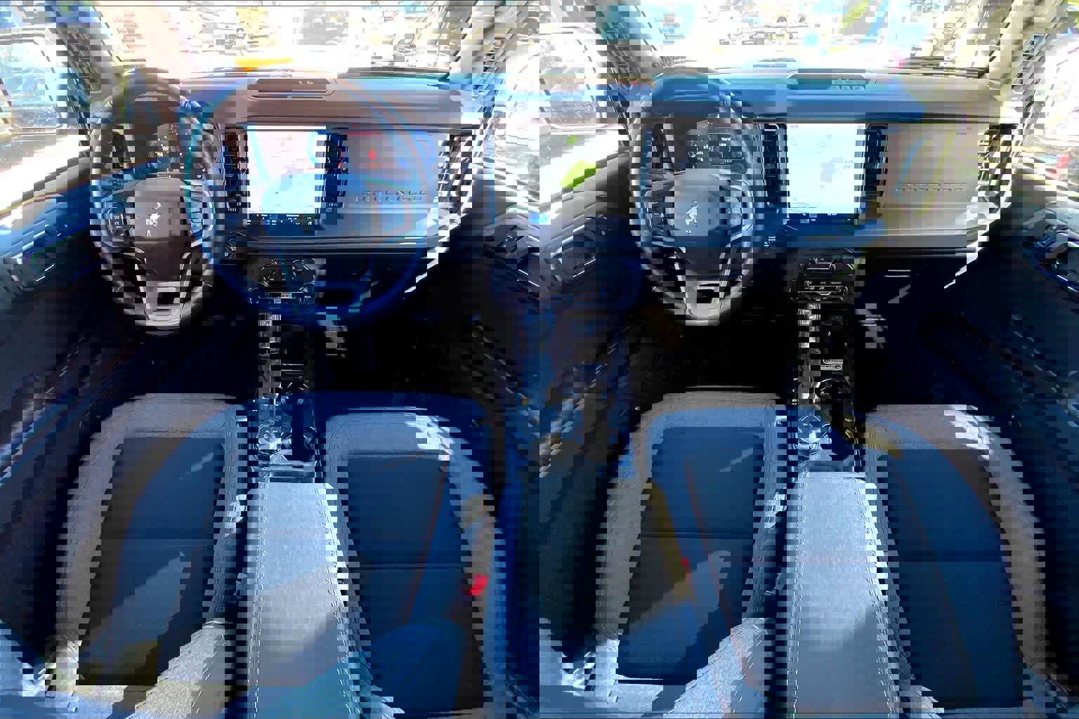 Certified 2025 Ford Bronco Big Bend image 13