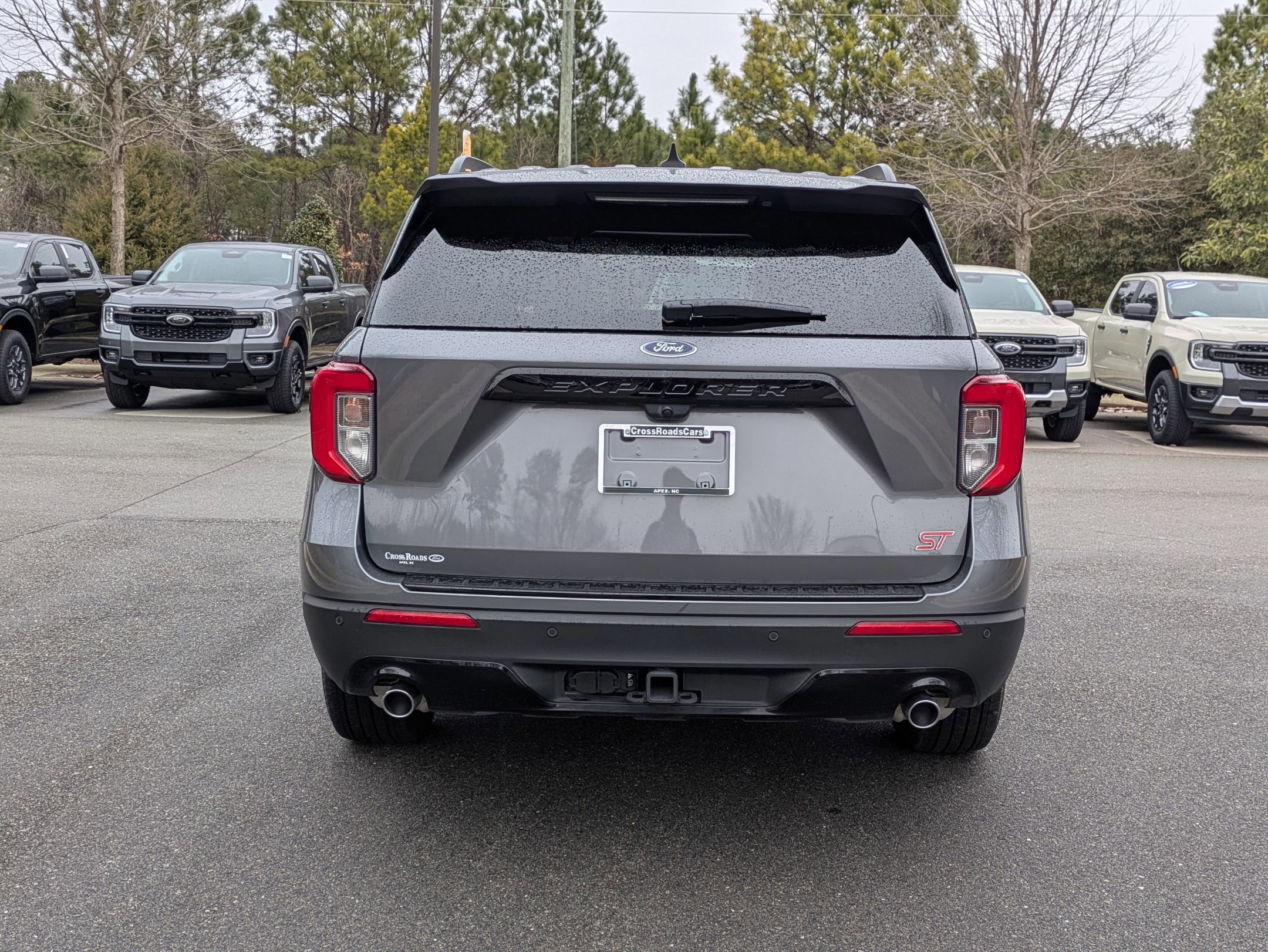 Certified 2024 Ford Explorer ST-Line w/ Class IV Trailer Tow Package image 5