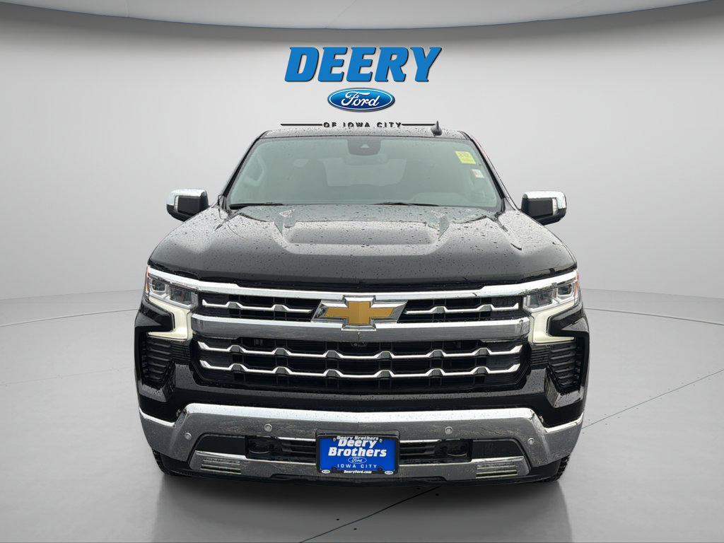 Used 2022 Chevrolet Silverado 1500 LTZ w/ LTZ Premium Package AWD/4WD image 17