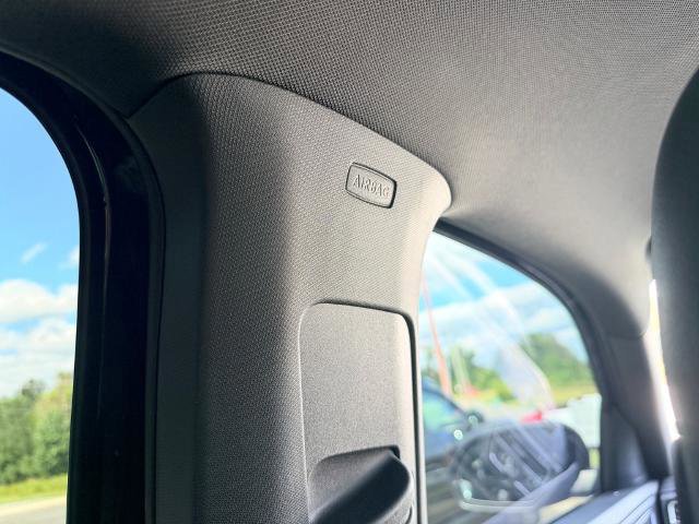 Used 2025 Volkswagen Atlas Cross Sport SEL Premium R-Line image 40