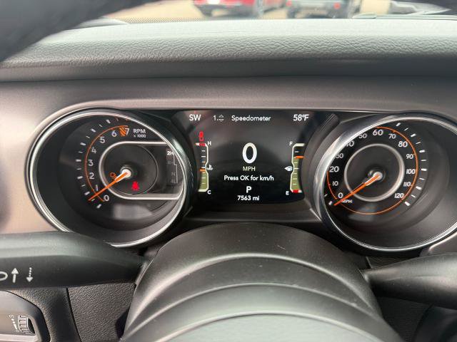 Used 2023 Jeep Gladiator Sport AWD/4WD image 40