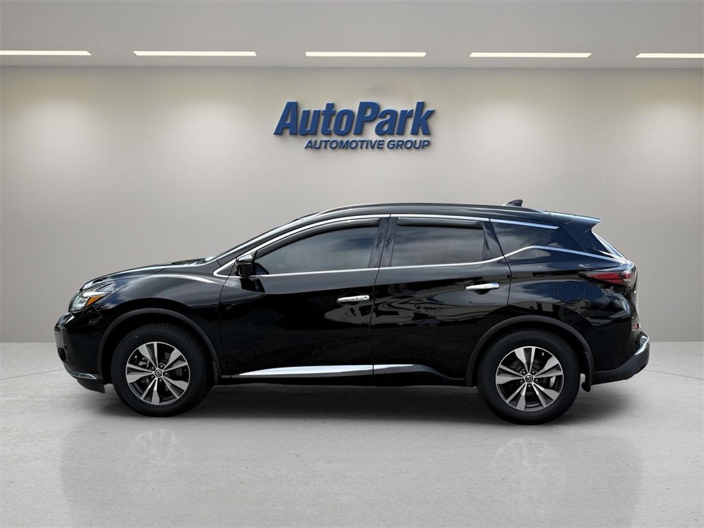 Used 2020 Nissan Murano SV w/ Premium Package image 2