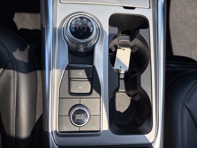 Certified 2022 Ford Explorer XLT w/ Equipment Group 202A AWD/4WD image 26