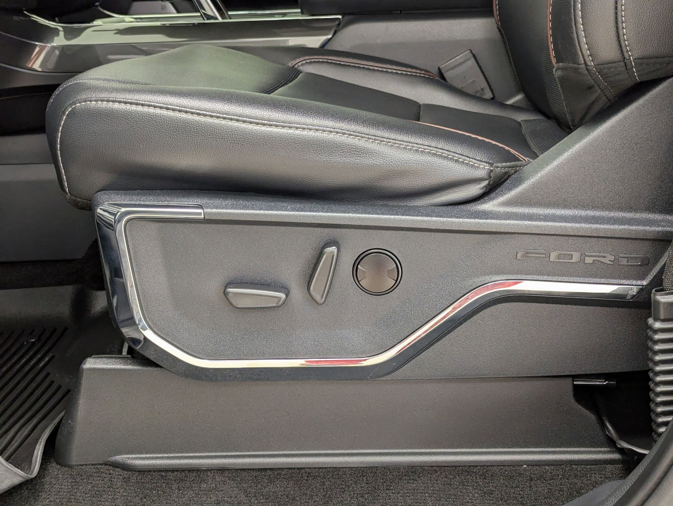 Certified 2022 Ford F150 Lariat image 12