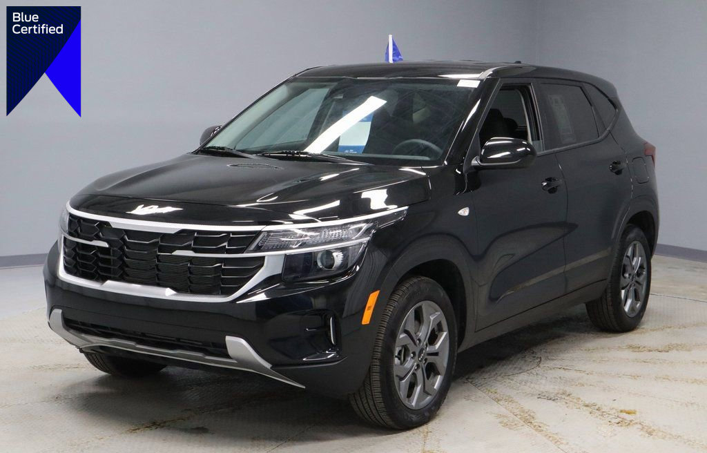 Used 2025 Kia Seltos LX