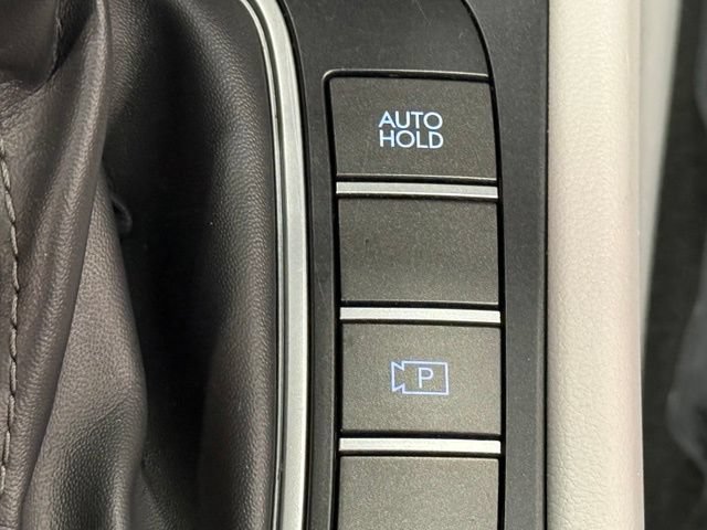 Used 2024 Hyundai Kona SEL AWD/4WD image 32