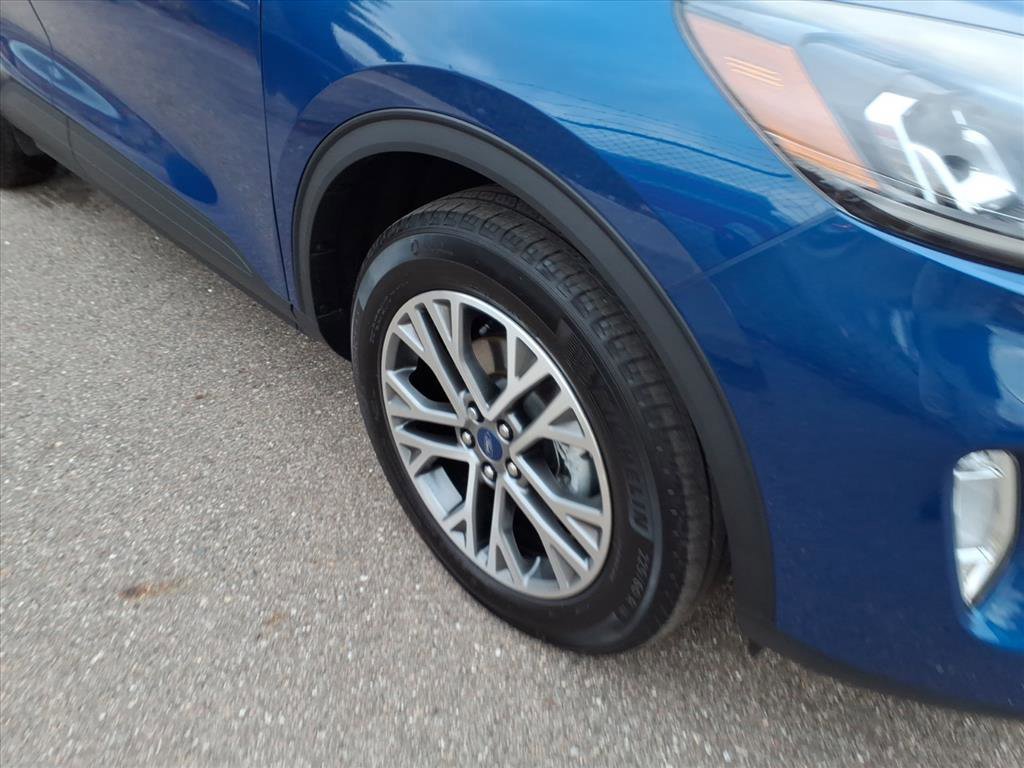 Certified 2022 Ford Escape SEL image 8