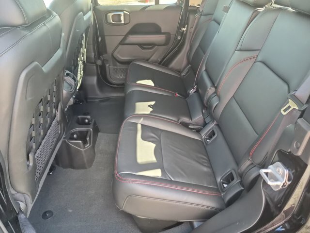 Used 2022 Jeep Gladiator Rubicon AWD/4WD image 30