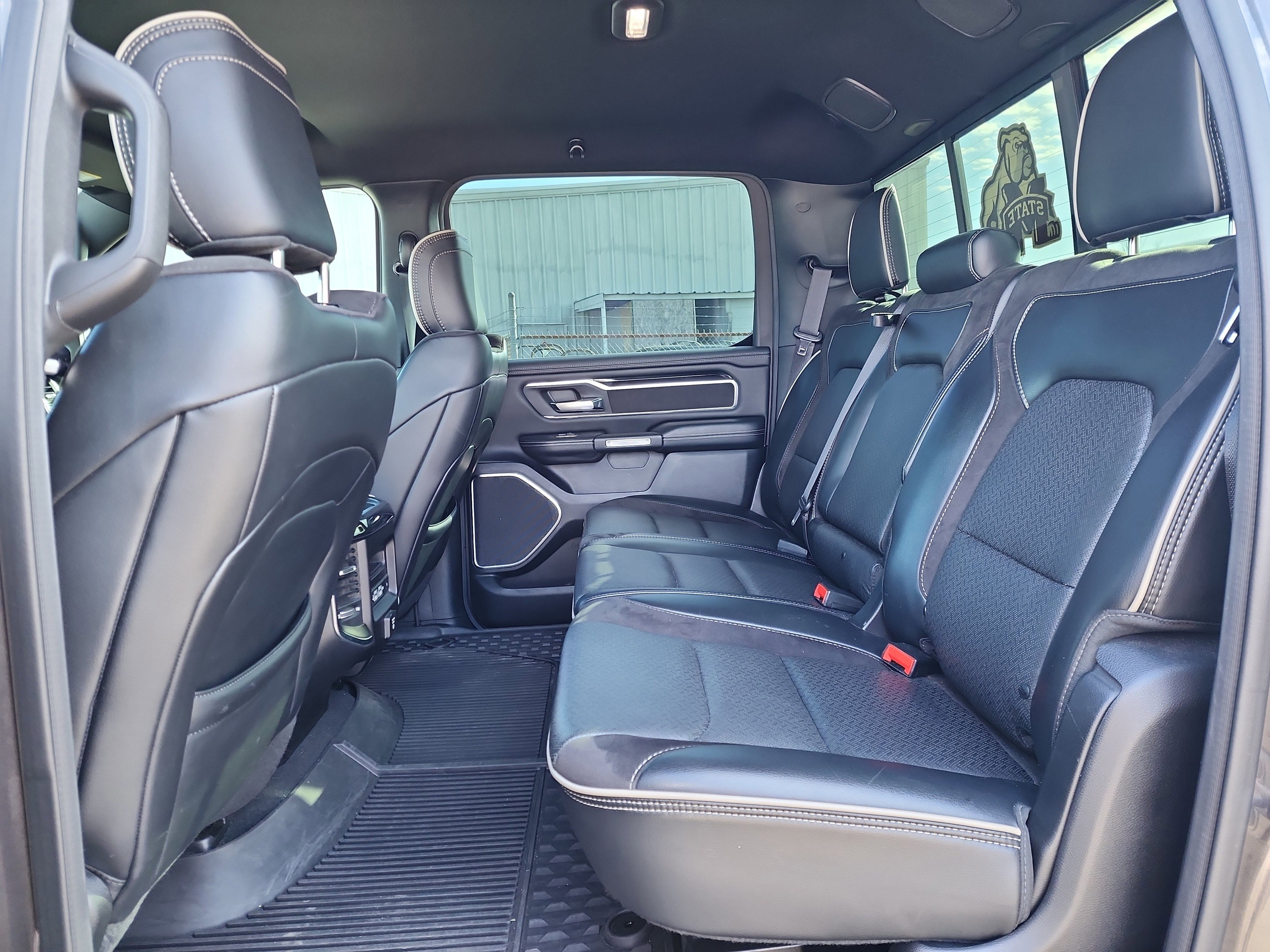 Used 2019 RAM 1500 Laramie image 11