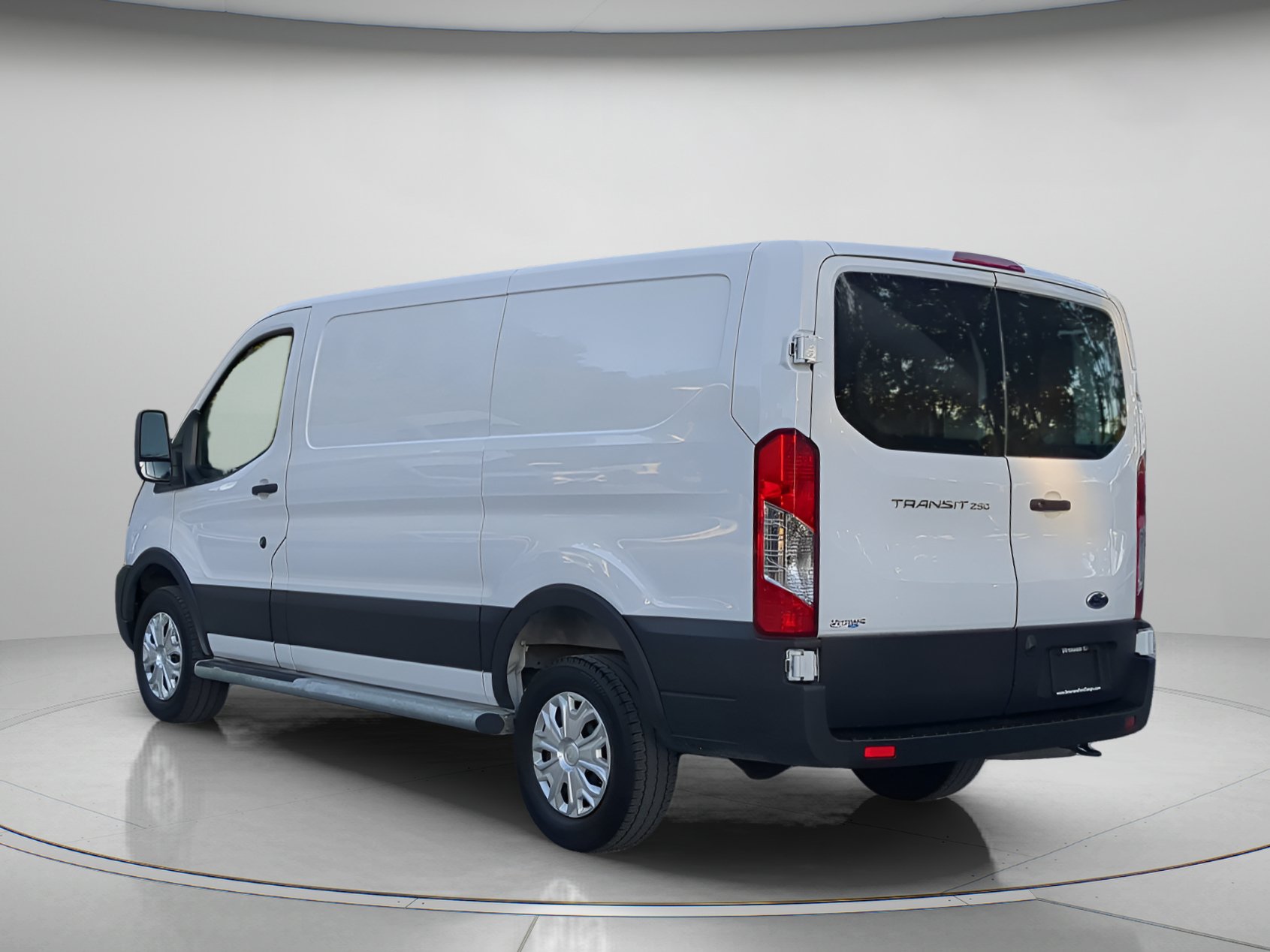 Certified 2025 Ford Transit 250 Low Roof w/ Exterior Upgrade Package RWD image 42