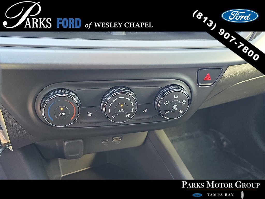 Used 2024 Chevrolet Trax RS w/ Driver Confidence Package image 21