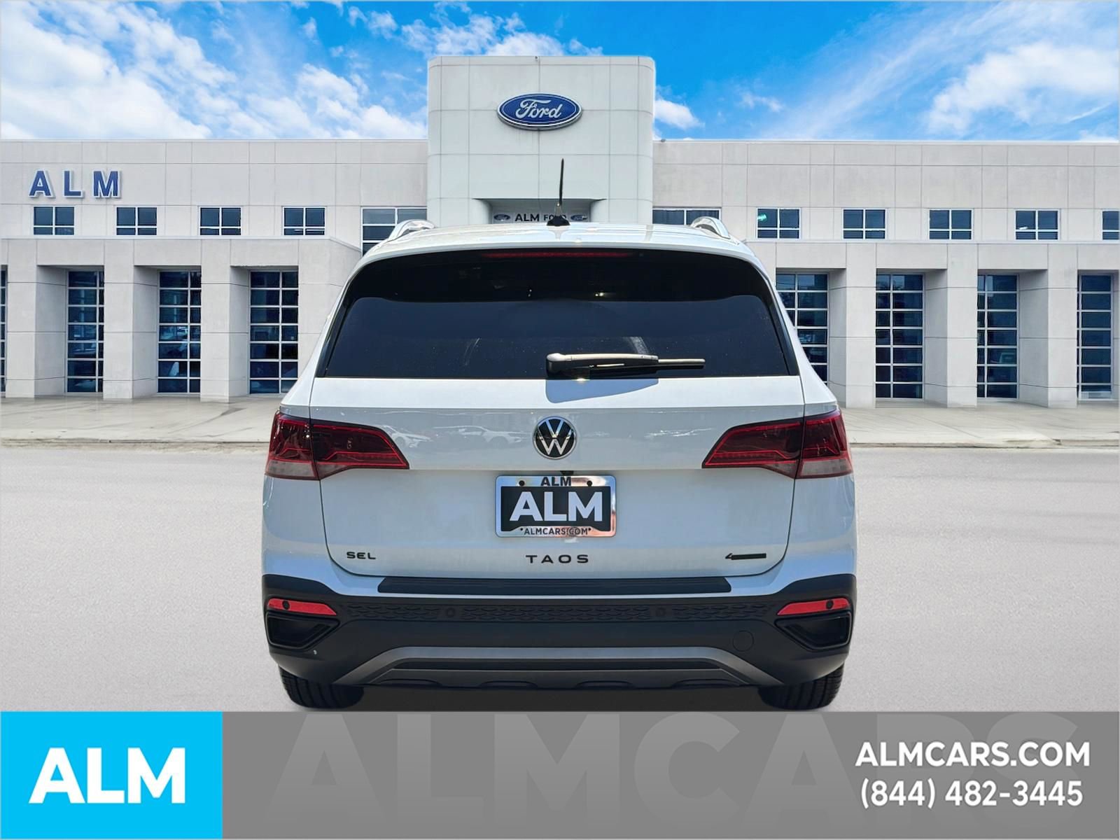 Used 2023 Volkswagen Taos SEL AWD/4WD image 6