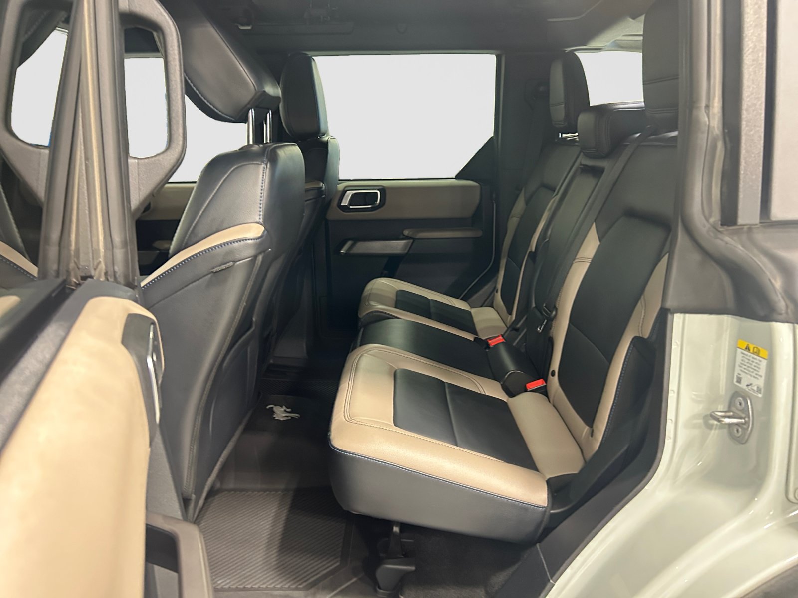 Certified 2022 Ford Bronco Wildtrak AWD/4WD image 22