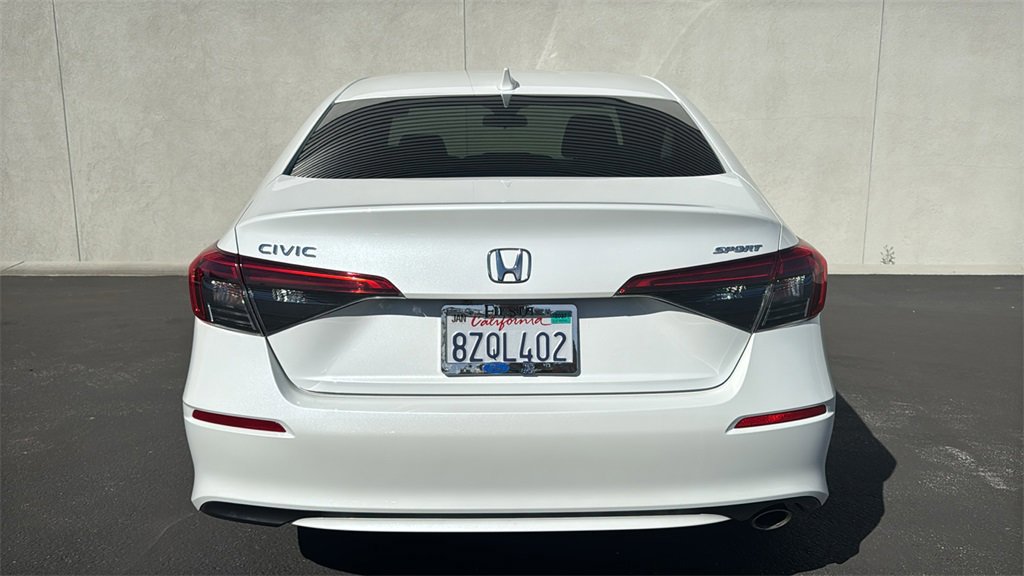 Used 2022 Honda Civic Sport image 2