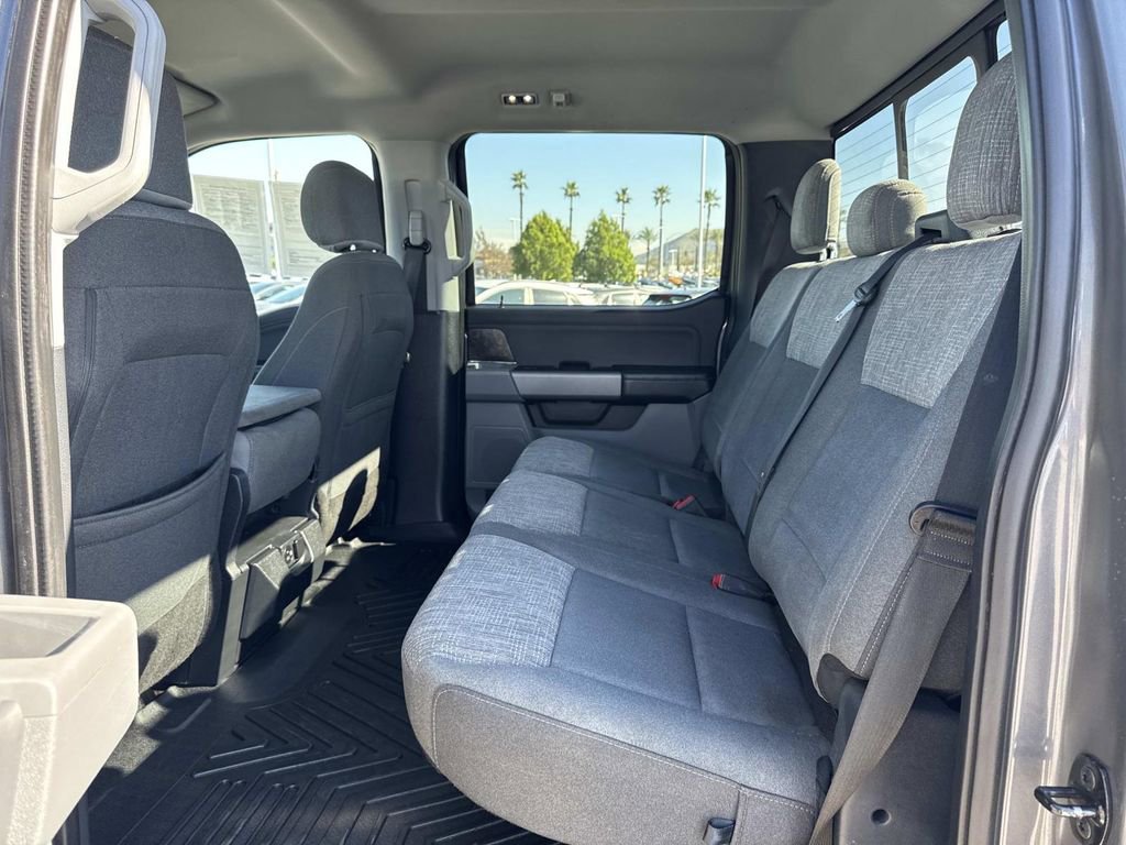 Certified 2021 Ford F150 XLT w/ Equipment Group 302A High image 24