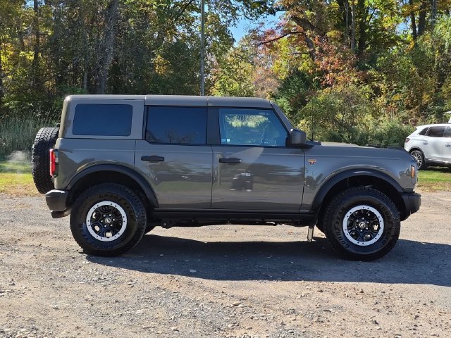 Certified 2025 Ford Bronco Badlands w/ Sasquatch Package AWD/4WD image 2