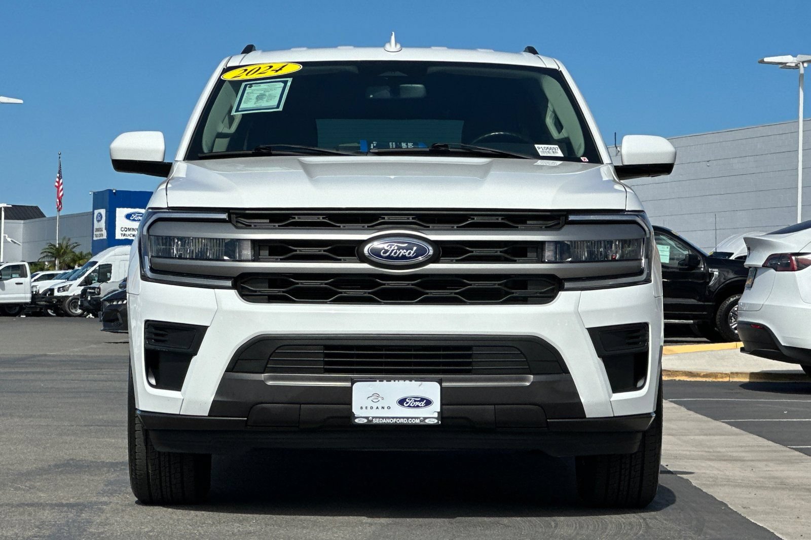 Certified 2024 Ford Expedition Max XLT RWD image 8