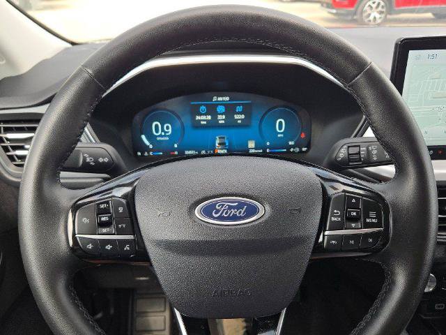 Certified 2024 Ford Escape Platinum AWD/4WD image 28