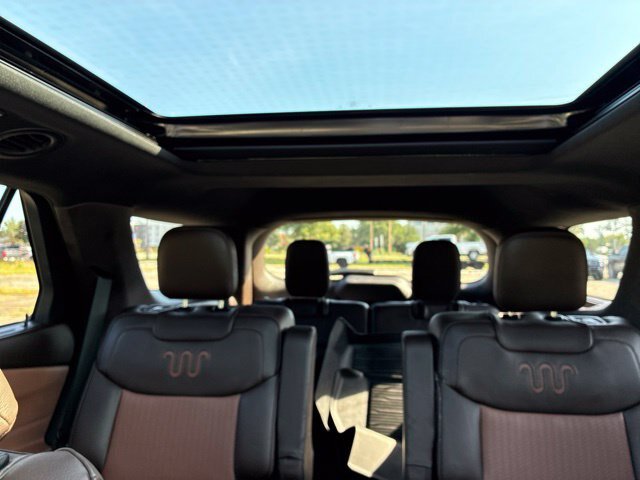 Certified 2022 Ford Explorer King Ranch w/ Class IV Trailer Tow Package AWD/4WD image 37