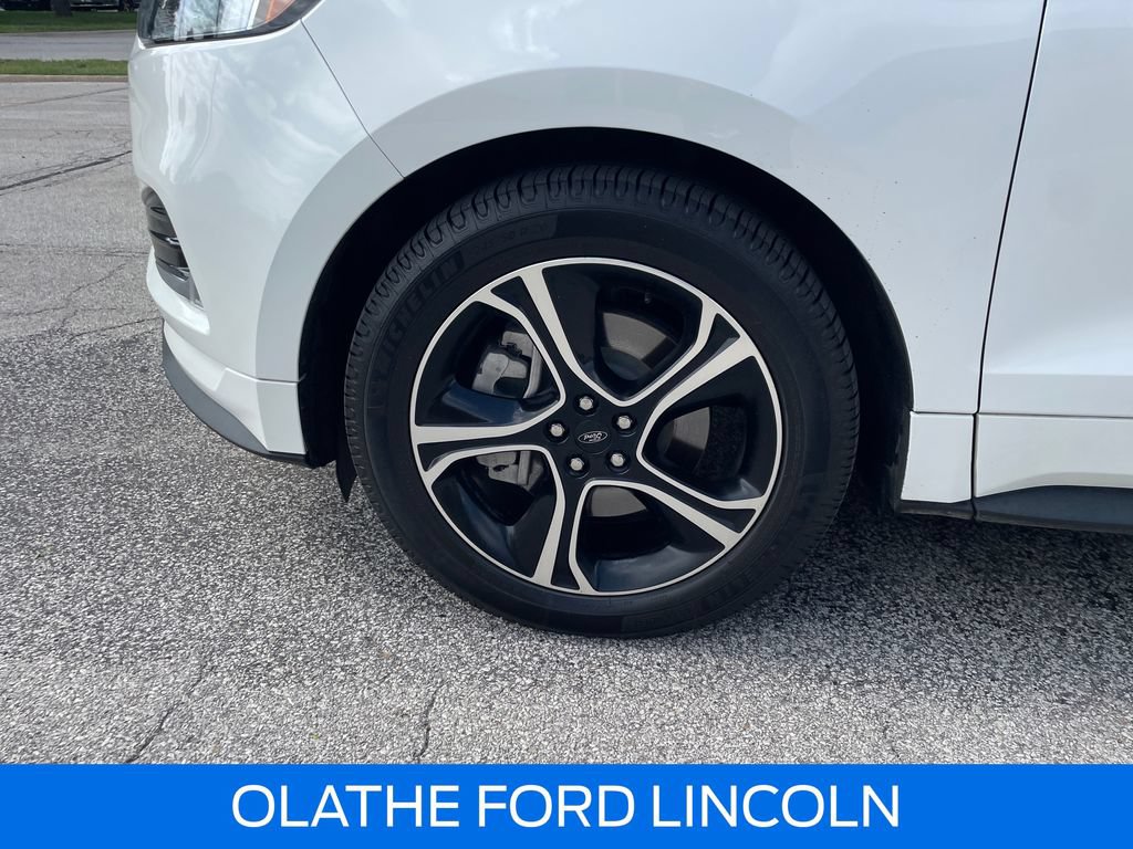 Certified 2022 Ford Edge ST AWD/4WD image 29