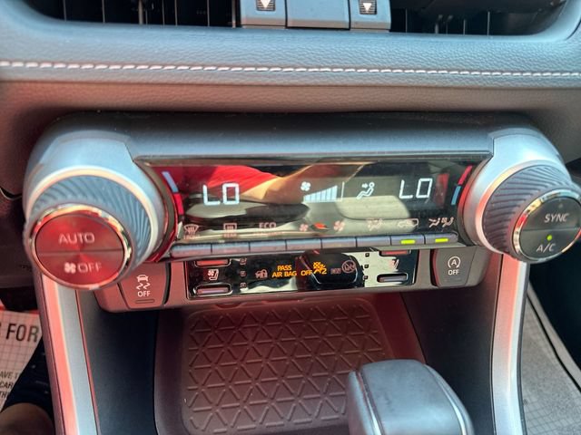Used 2024 Toyota RAV4 Limited FWD image 19
