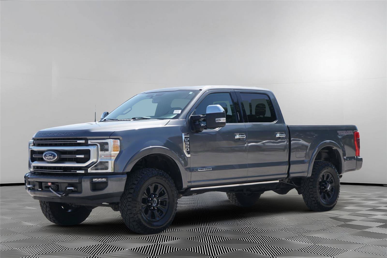 Certified 2022 Ford F350 Platinum w/ Tremor Off-Road Package AWD/4WD image 7