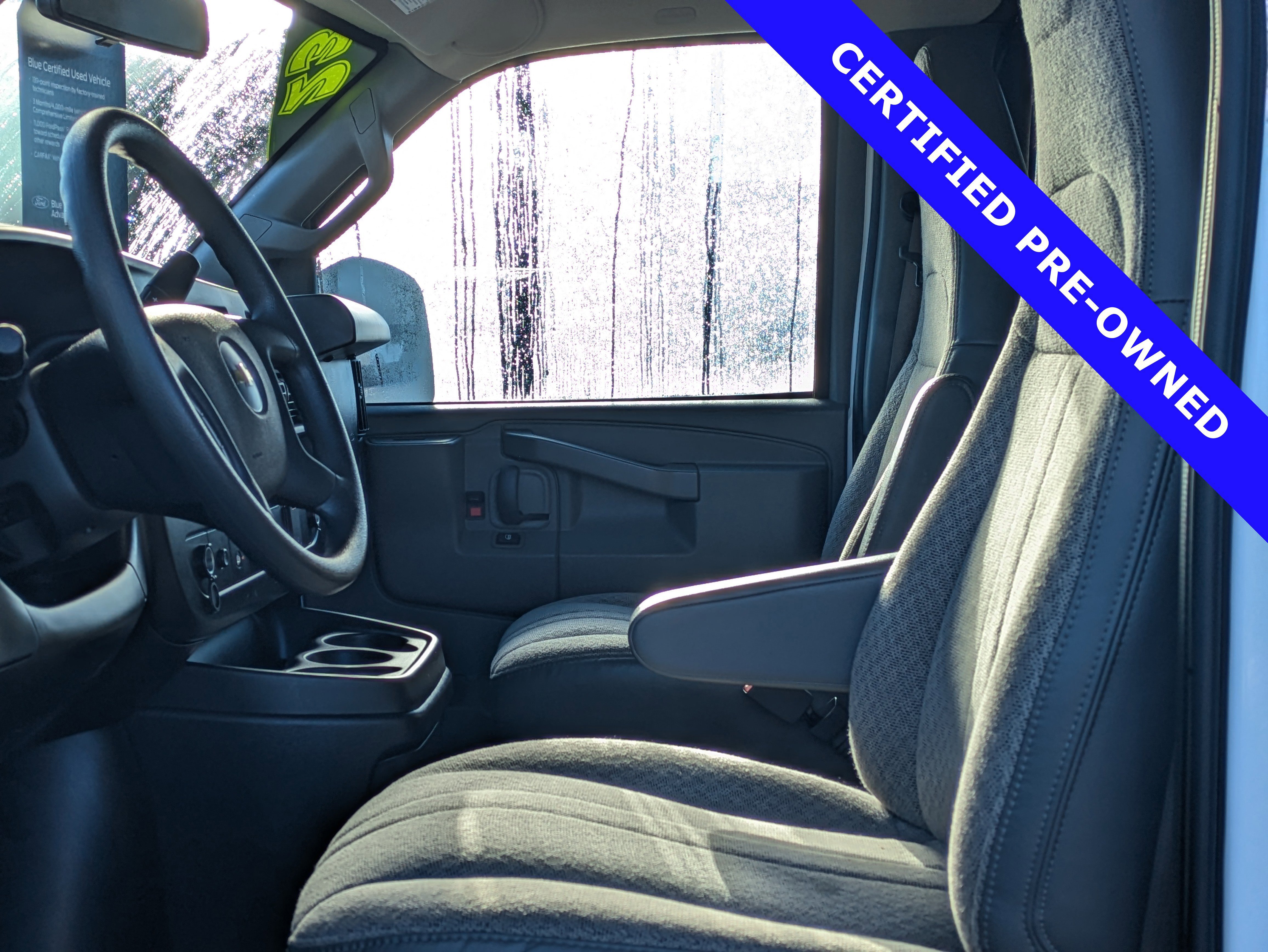 Used 2023 Chevrolet Express 3500 LS image 18