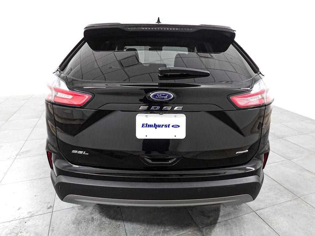 Certified 2023 Ford Edge SEL w/ Convenience Package AWD/4WD image 4