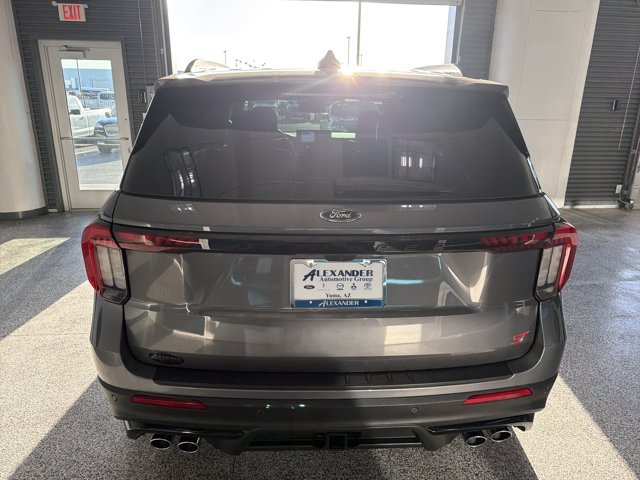 Certified 2025 Ford Explorer ST w/ Sun And Sound Package AWD/4WD image 4