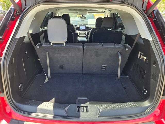 Certified 2023 Ford Explorer XLT w/ Equipment Group 202A RWD image 27