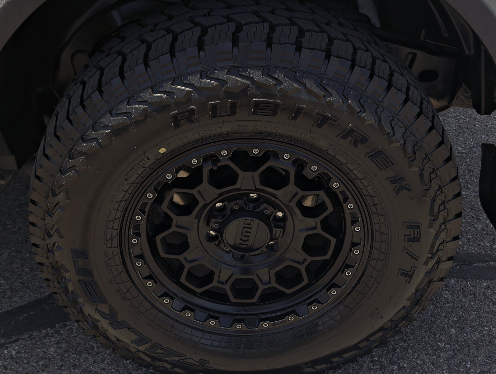 Certified 2022 Ford Bronco 2-Door AWD/4WD image 7