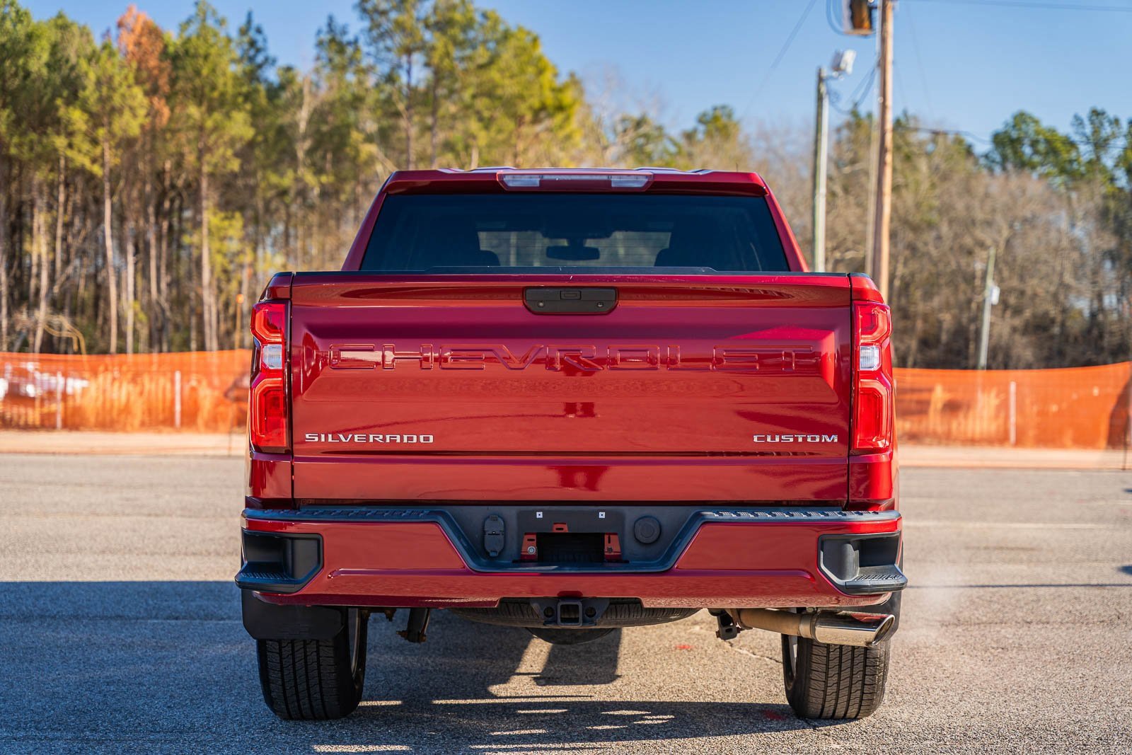 Used 2020 Chevrolet Silverado 1500 Custom w/ Custom Value Package image 4