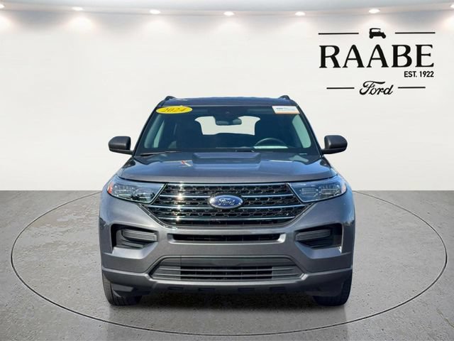 Certified 2024 Ford Explorer XLT AWD/4WD image 2