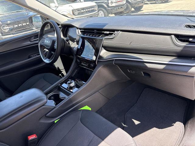 Used 2024 Jeep Grand Cherokee Laredo X RWD image 20