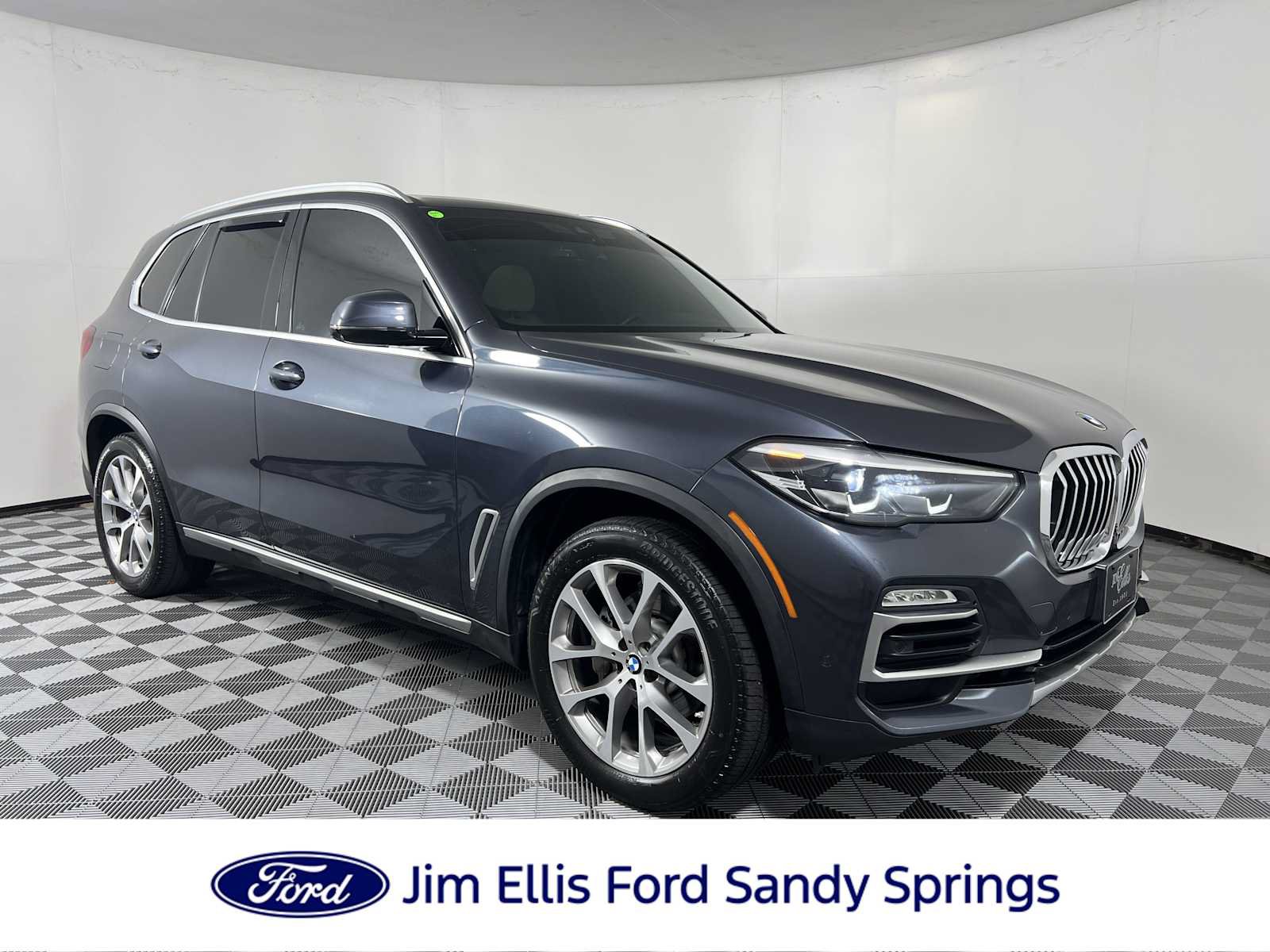 Used 2021 BMW X5 xDrive40i w/ Convenience Package AWD/4WD image 1