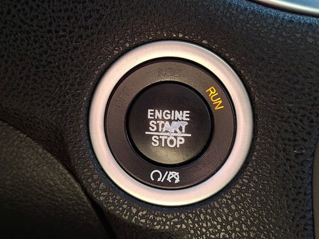 Used 2018 Dodge Charger R/T w/ Navigation & Travel Group RWD image 22