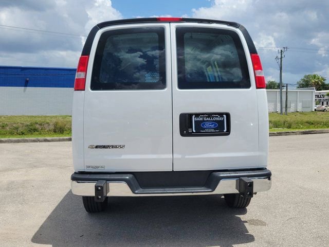 Used 2024 Chevrolet Express 2500 w/ Driver Convenience Package image 3