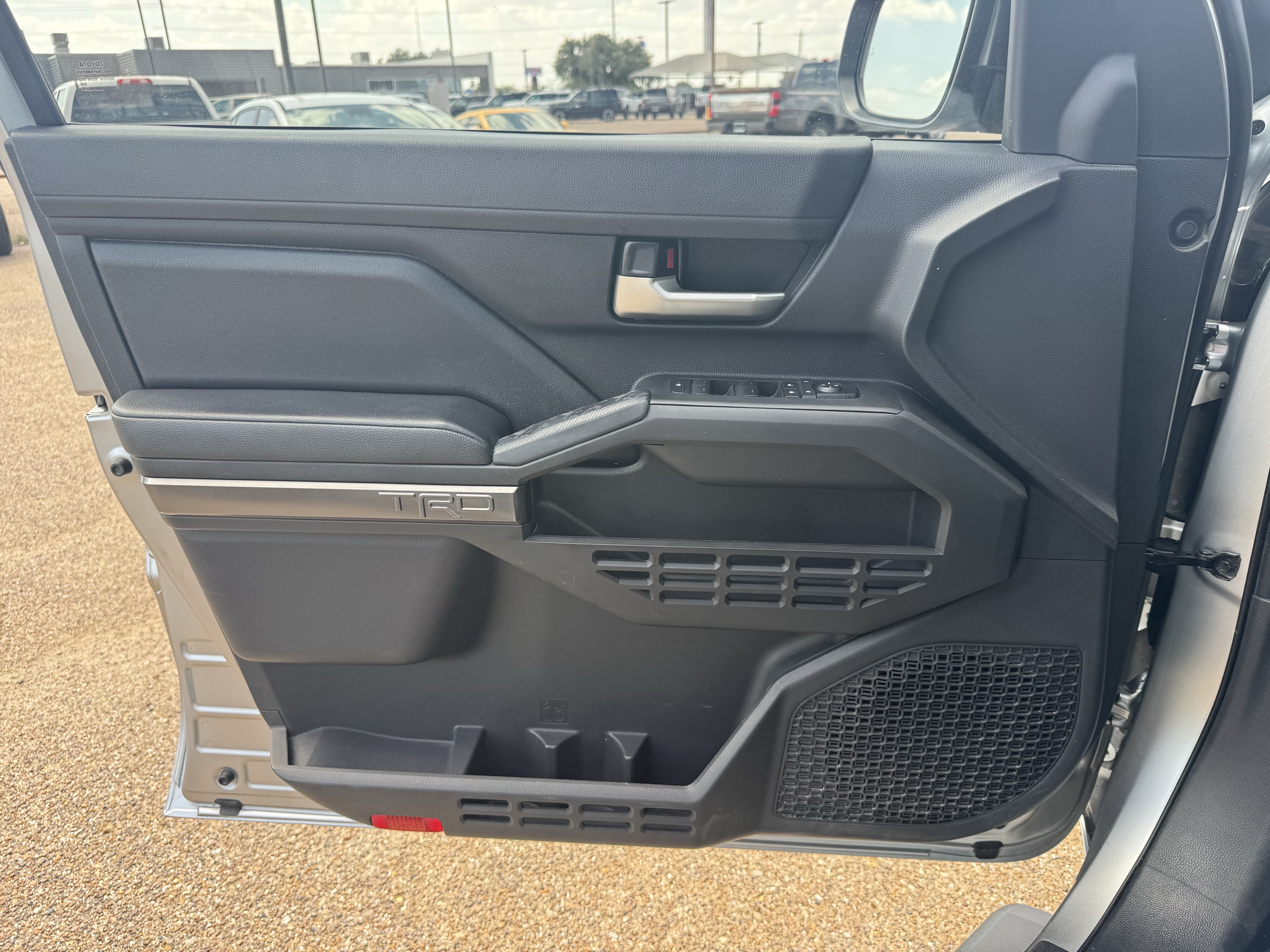 Used 2024 Toyota Tacoma TRD Sport RWD image 20