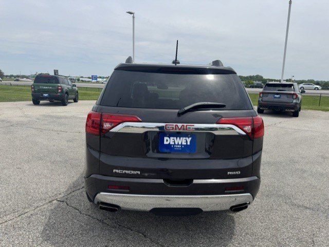 Used 2018 GMC Acadia Denali w/ Technology Package AWD/4WD image 8
