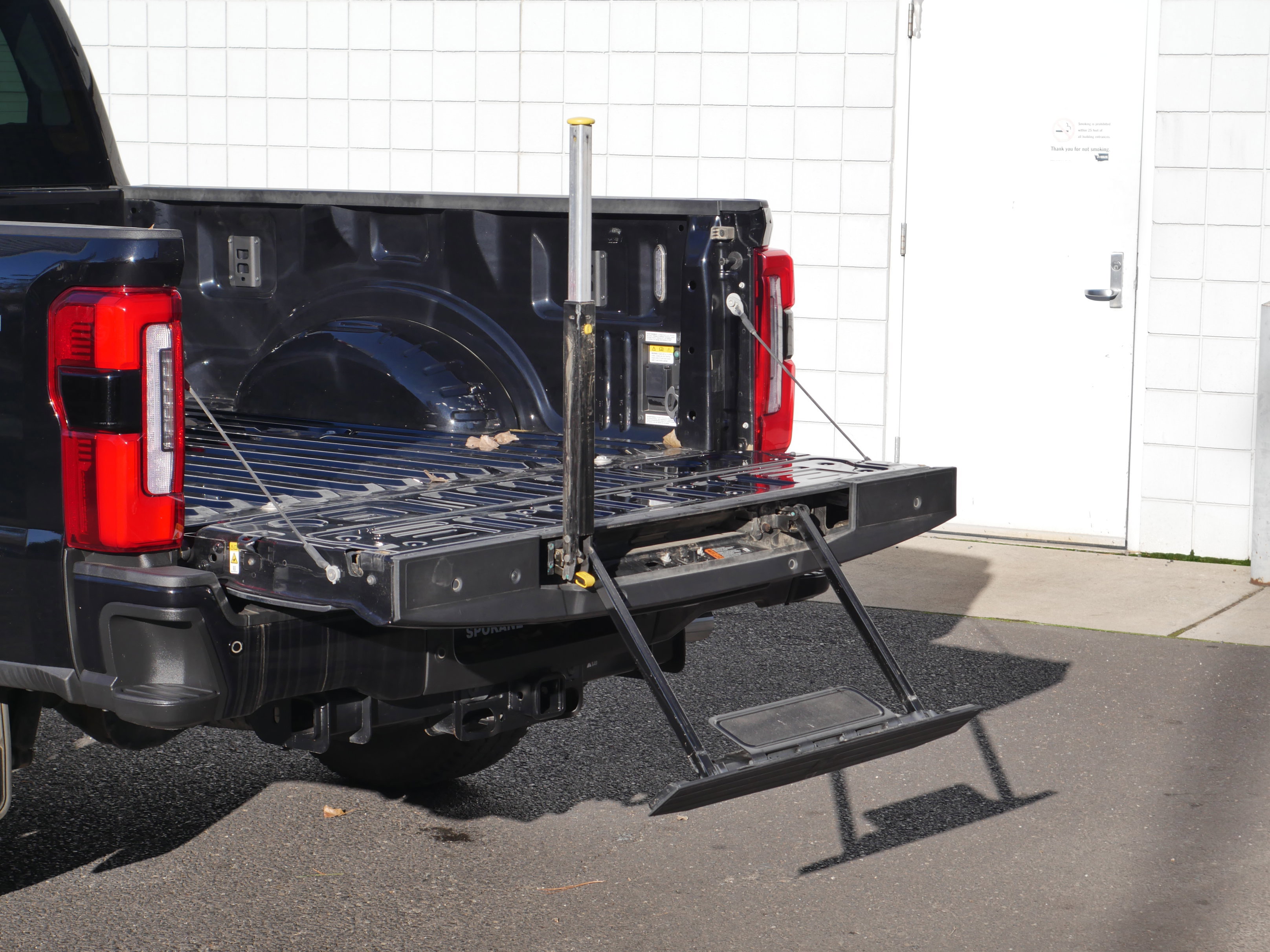 Certified 2024 Ford F350 Limited w/ FX4 Off-Road Package image 30
