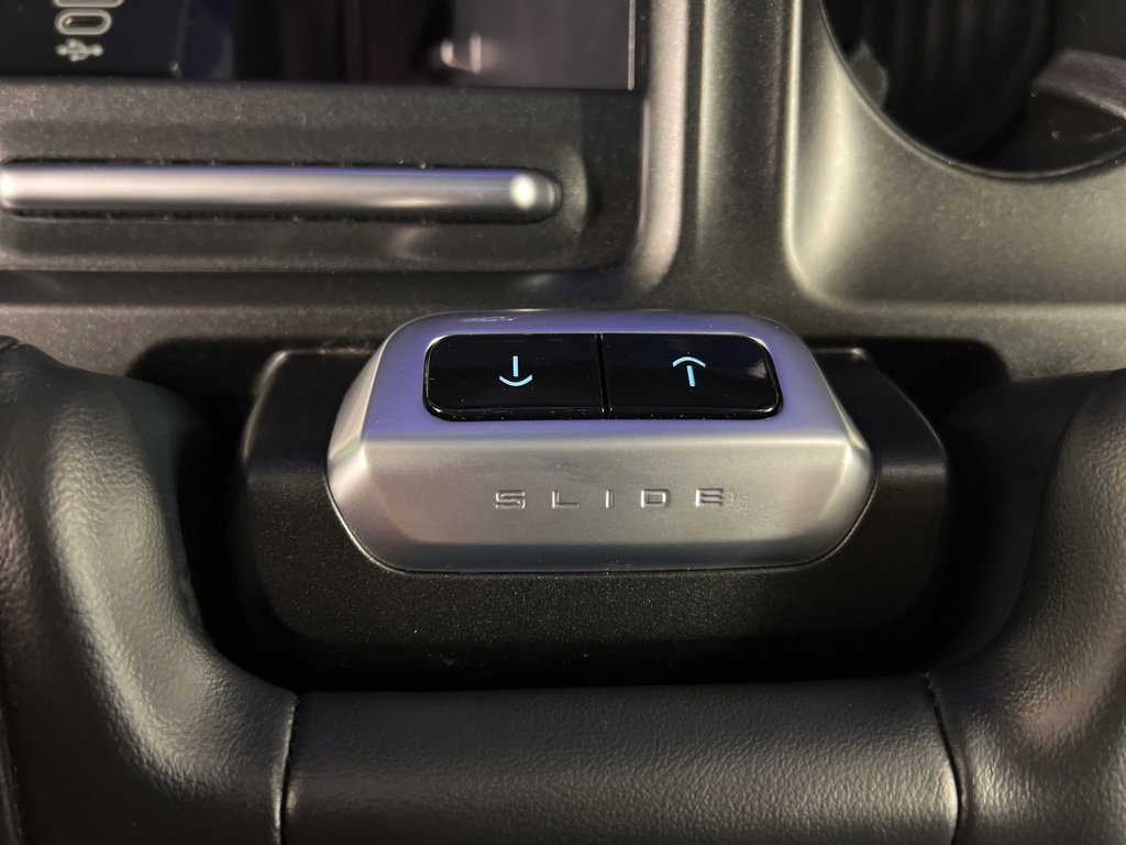 Certified 2025 Ford Expedition Max Platinum w/ Stealth Performance Package image 18