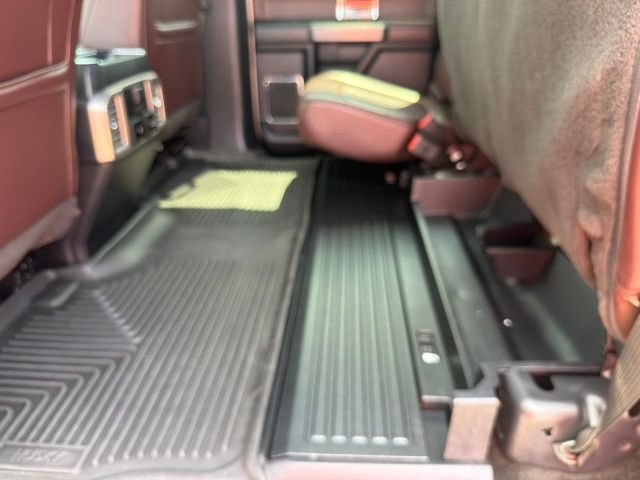 Certified 2017 Ford F350 Platinum w/ Platinum Ultimate Package AWD/4WD image 28