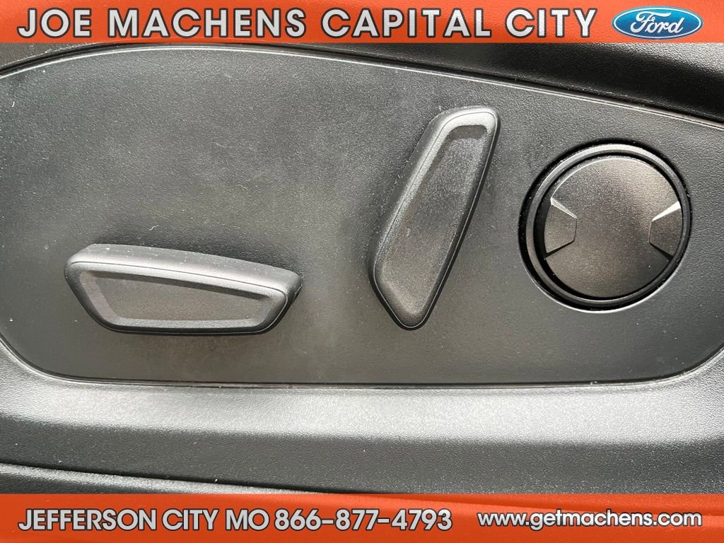 Certified 2022 Ford Explorer XLT w/ Equipment Group 202A image 21